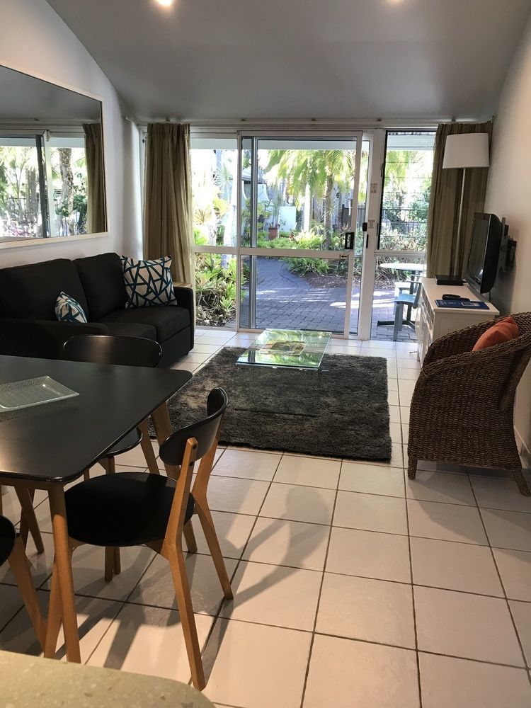 Caribbean Aparthotel Noosa Heads