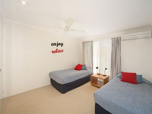 44 Cooran Court