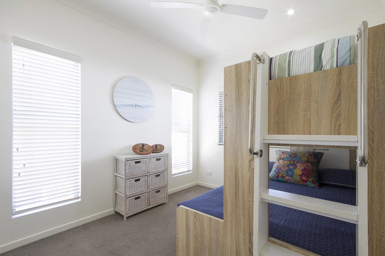 Tranquil & Modern Riverside Getaway Holiday home Noosaville