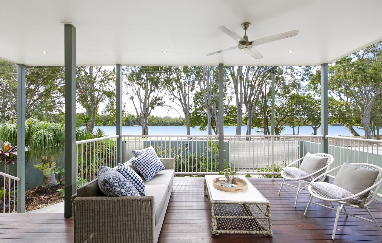 Tranquil & Modern Riverside Getaway Noosaville