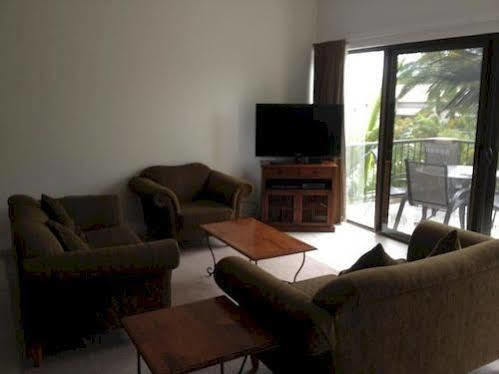 Apartment Cockleshell Sands