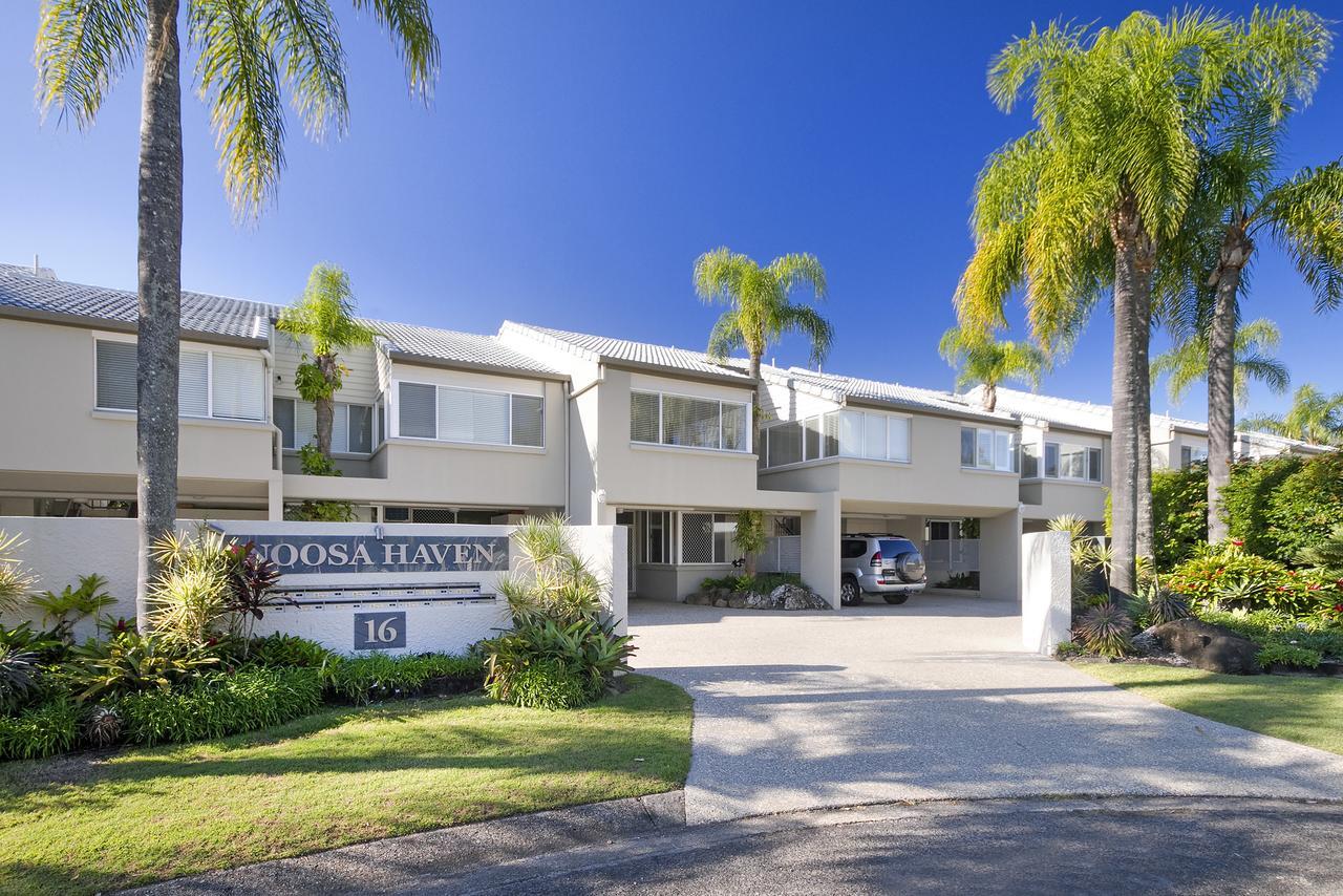 Holiday home Noosa Haven 12 Riverfront Elegance