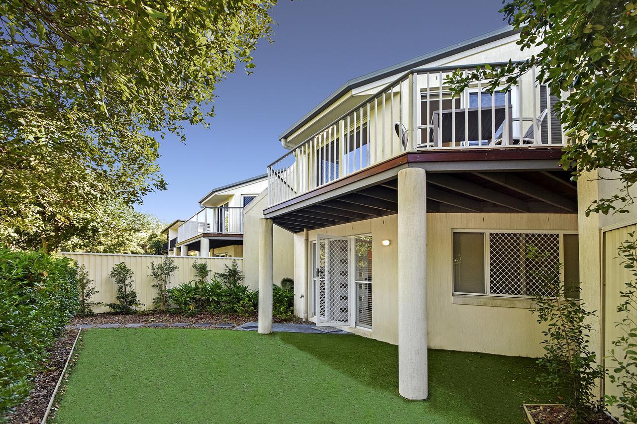 Advance Place Apartment Sunrise Beach