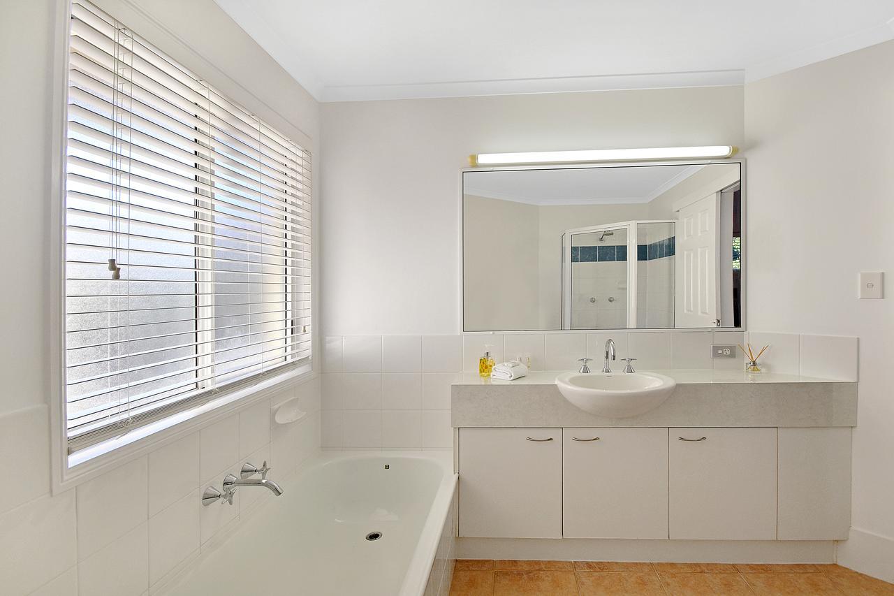 Advance Place Apartment *