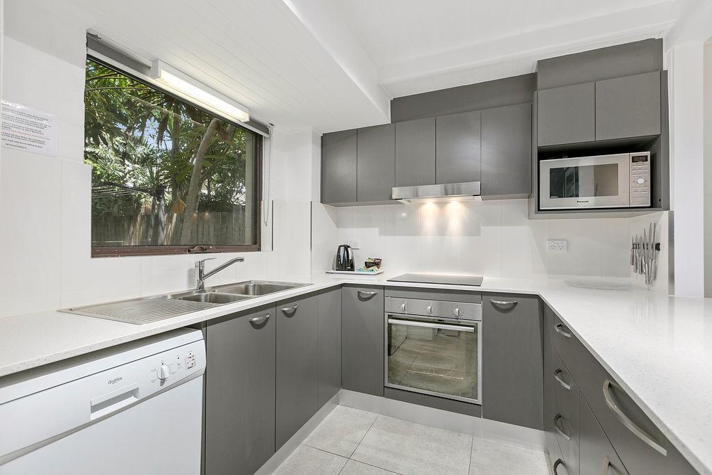 Le Court Noosa Heads