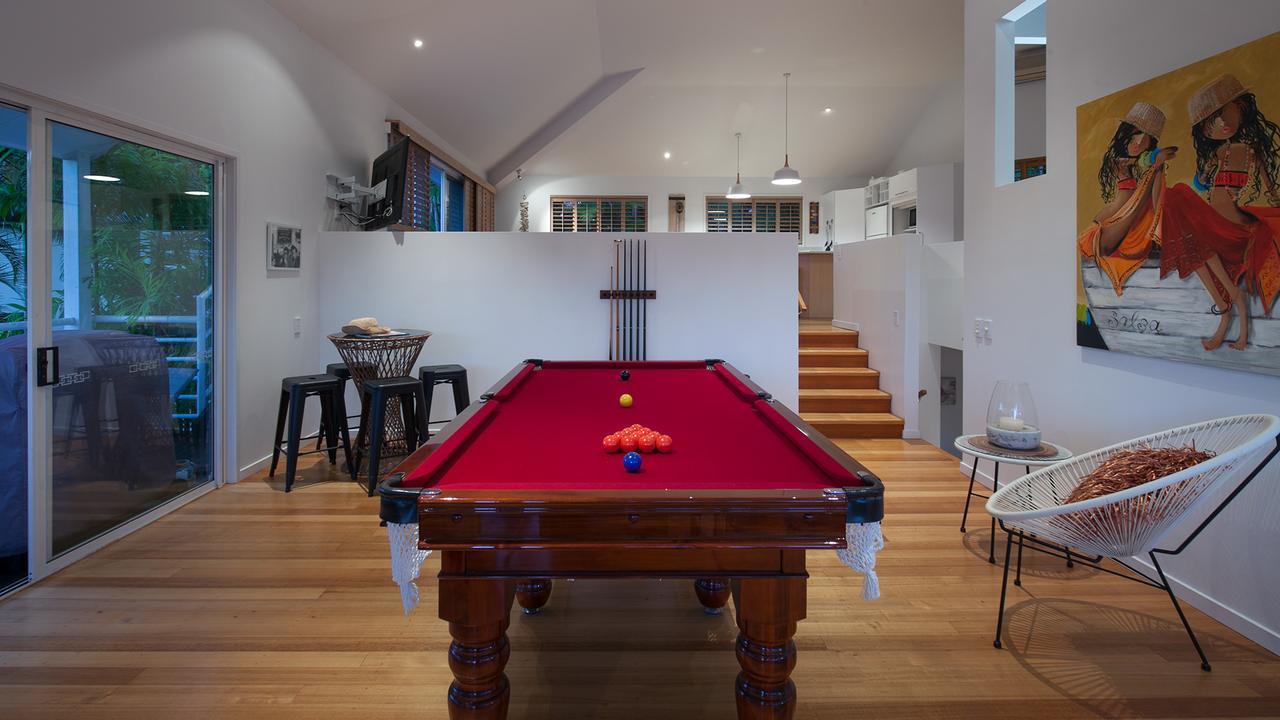 Utopia House *