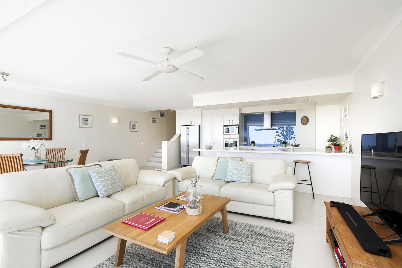 Holiday home Courtyard Charm, Ocean Views, Little Cove Noosa Heads