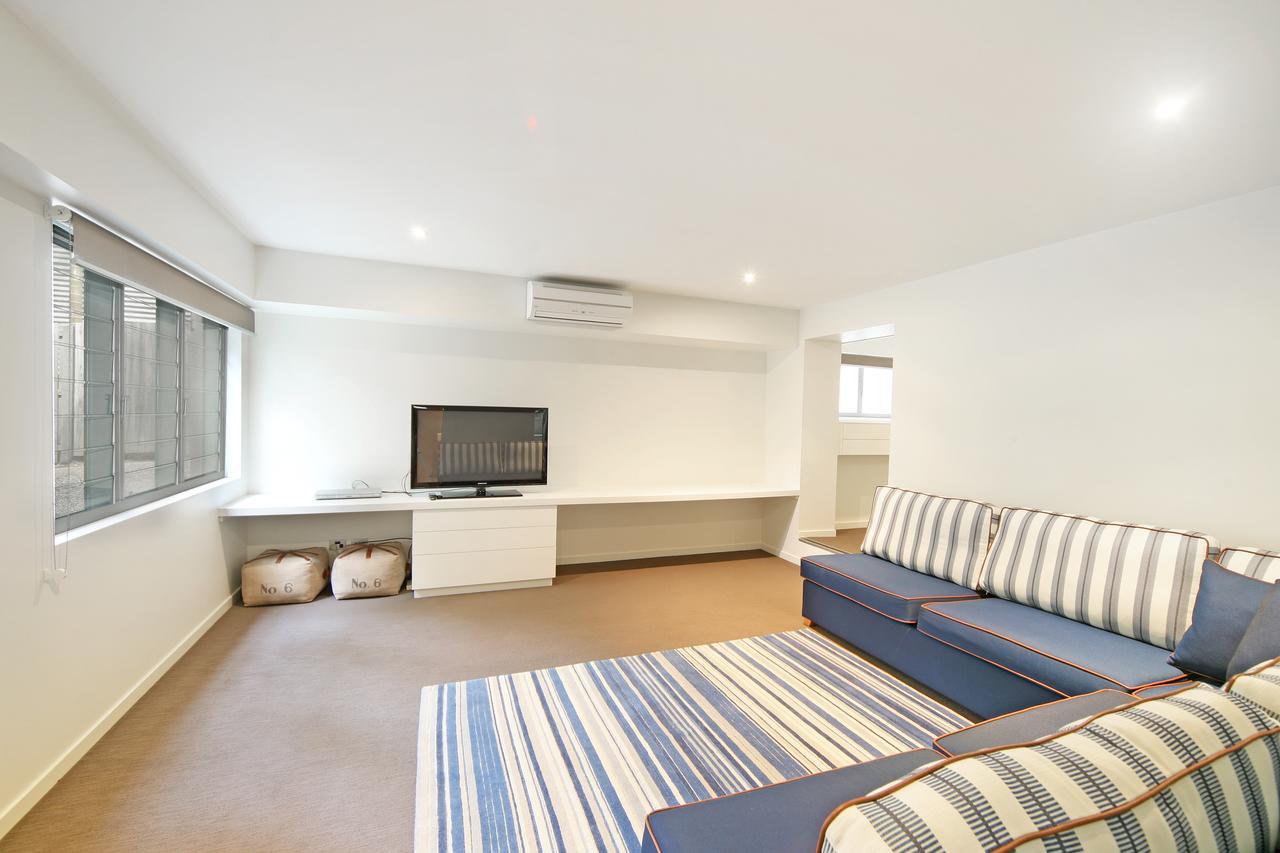 12 Mitti Street Holiday home *