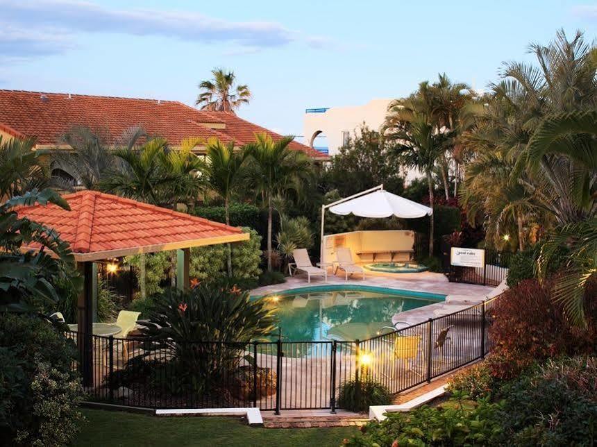 Peregian Court Resort 4*