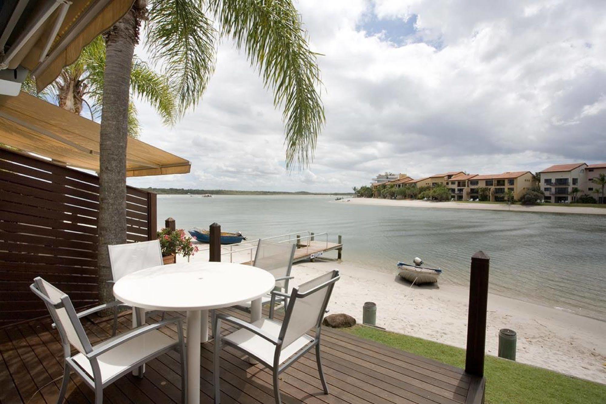 Skippers Cove Waterfront