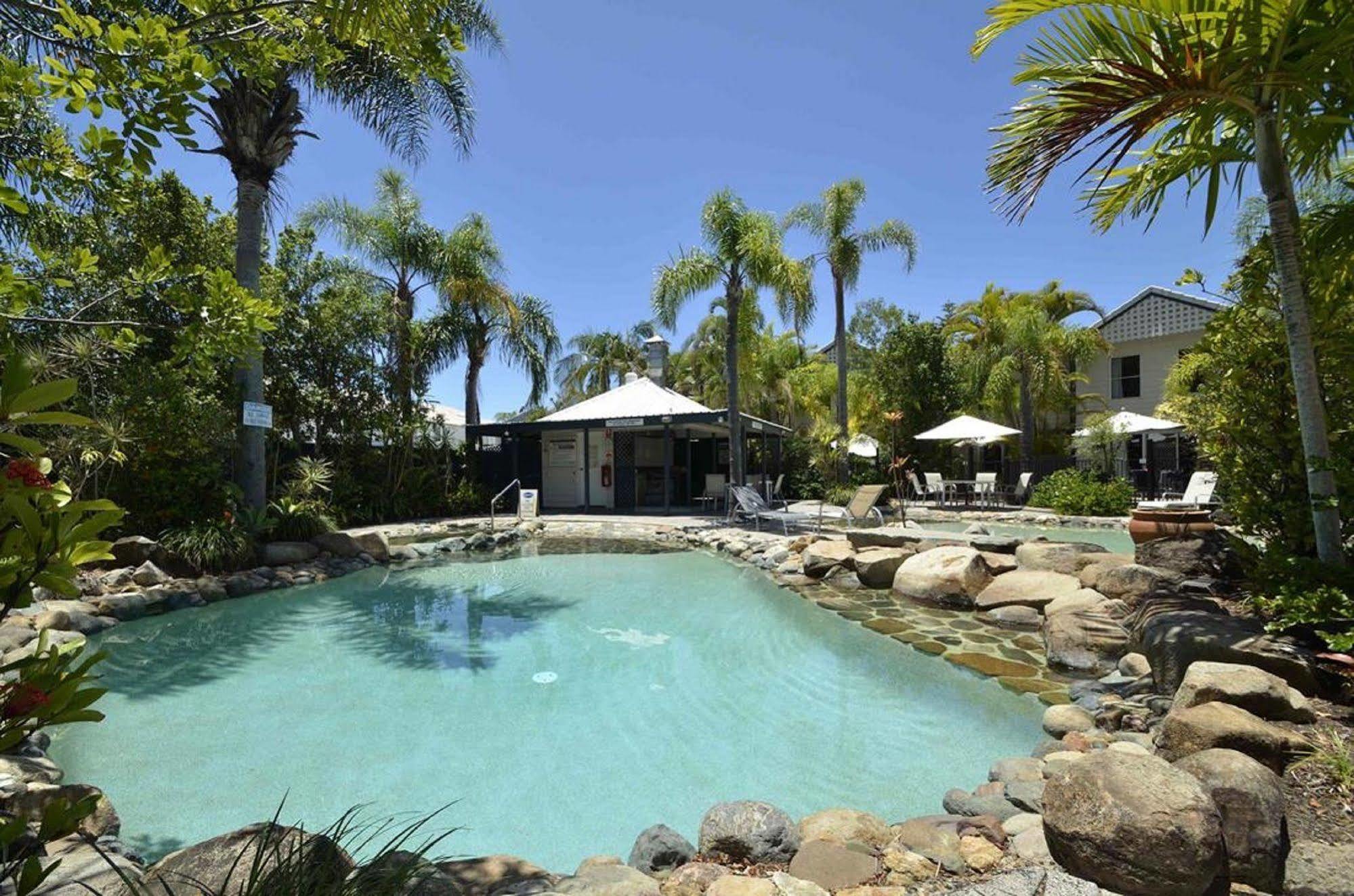 Skippers Cove Waterfront 4*