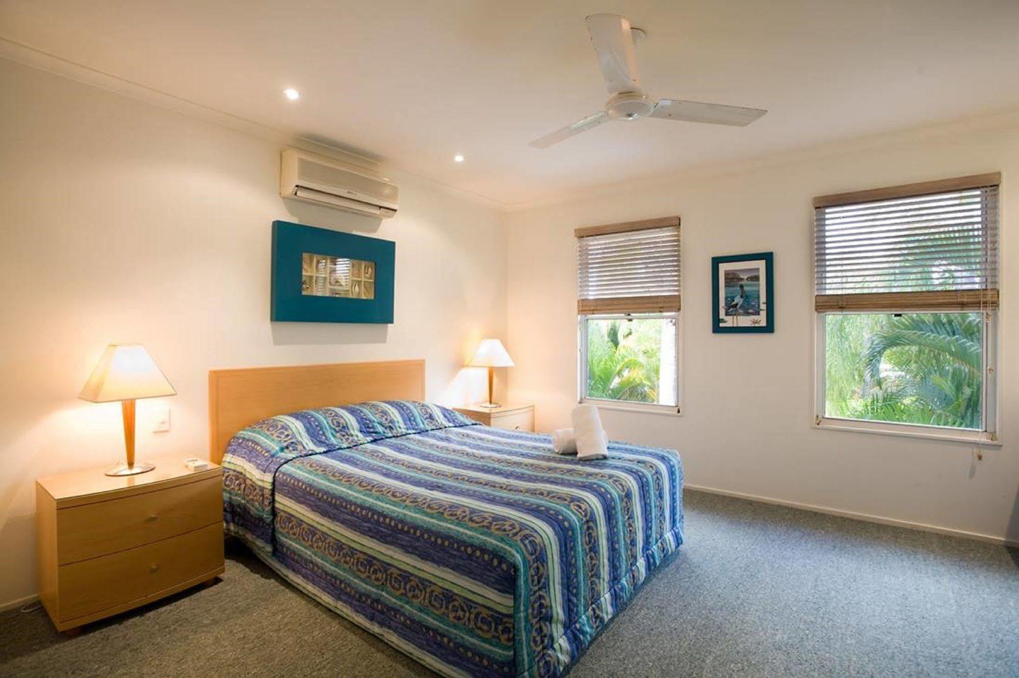 Skippers Cove Waterfront 4*