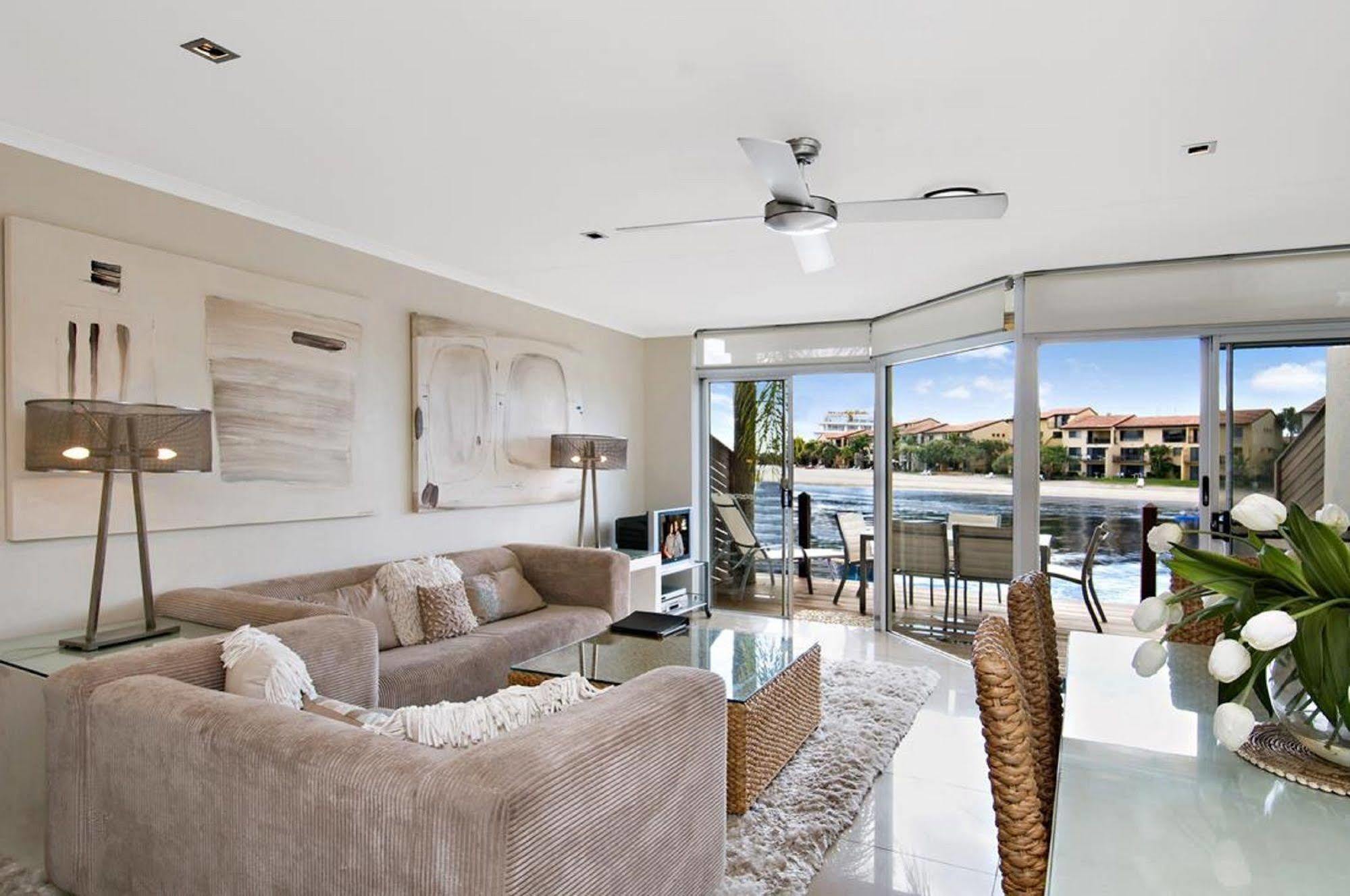 Skippers Cove Waterfront Aparthotel Noosaville