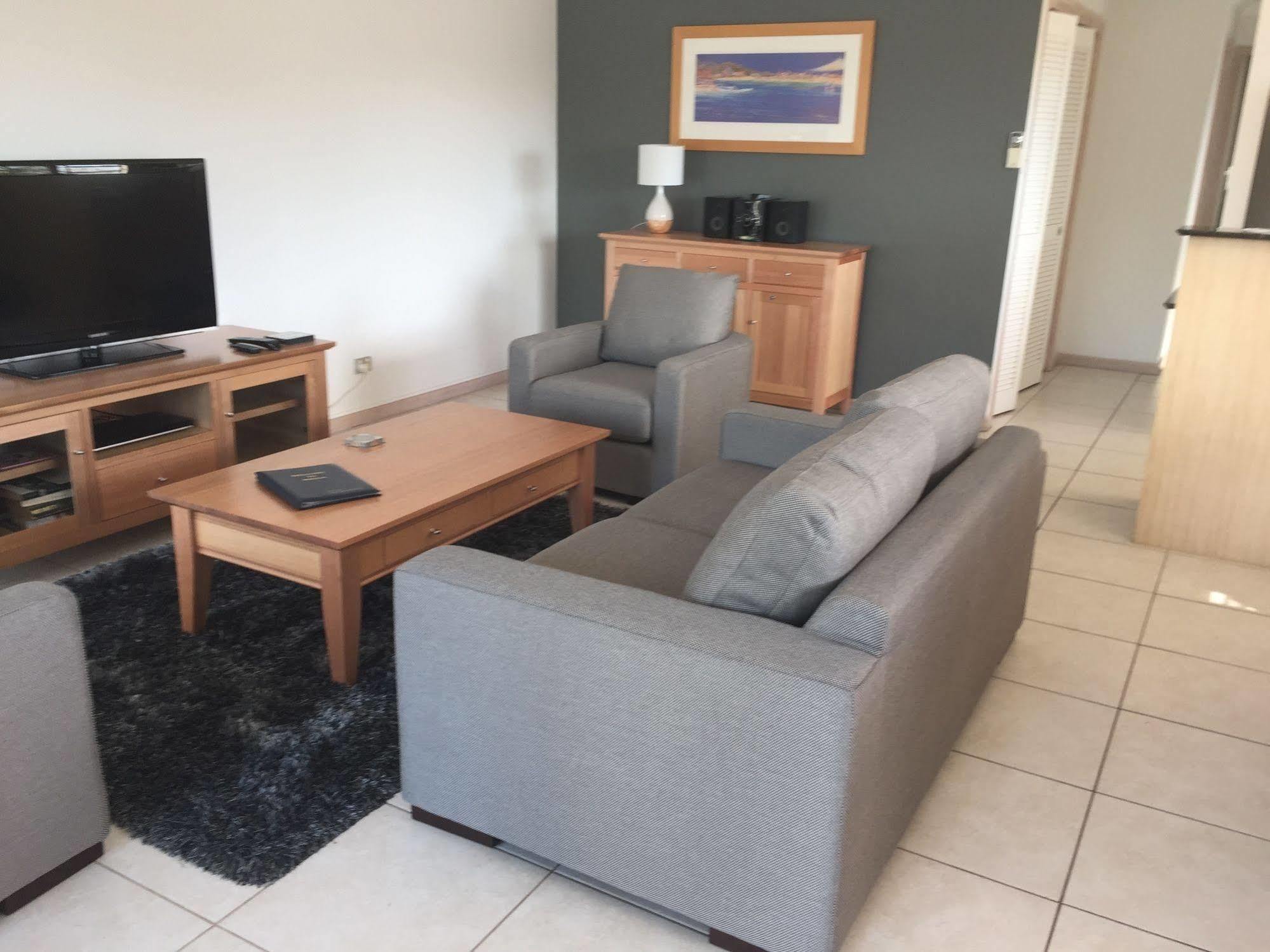 Cockleshell Sands Apartment *