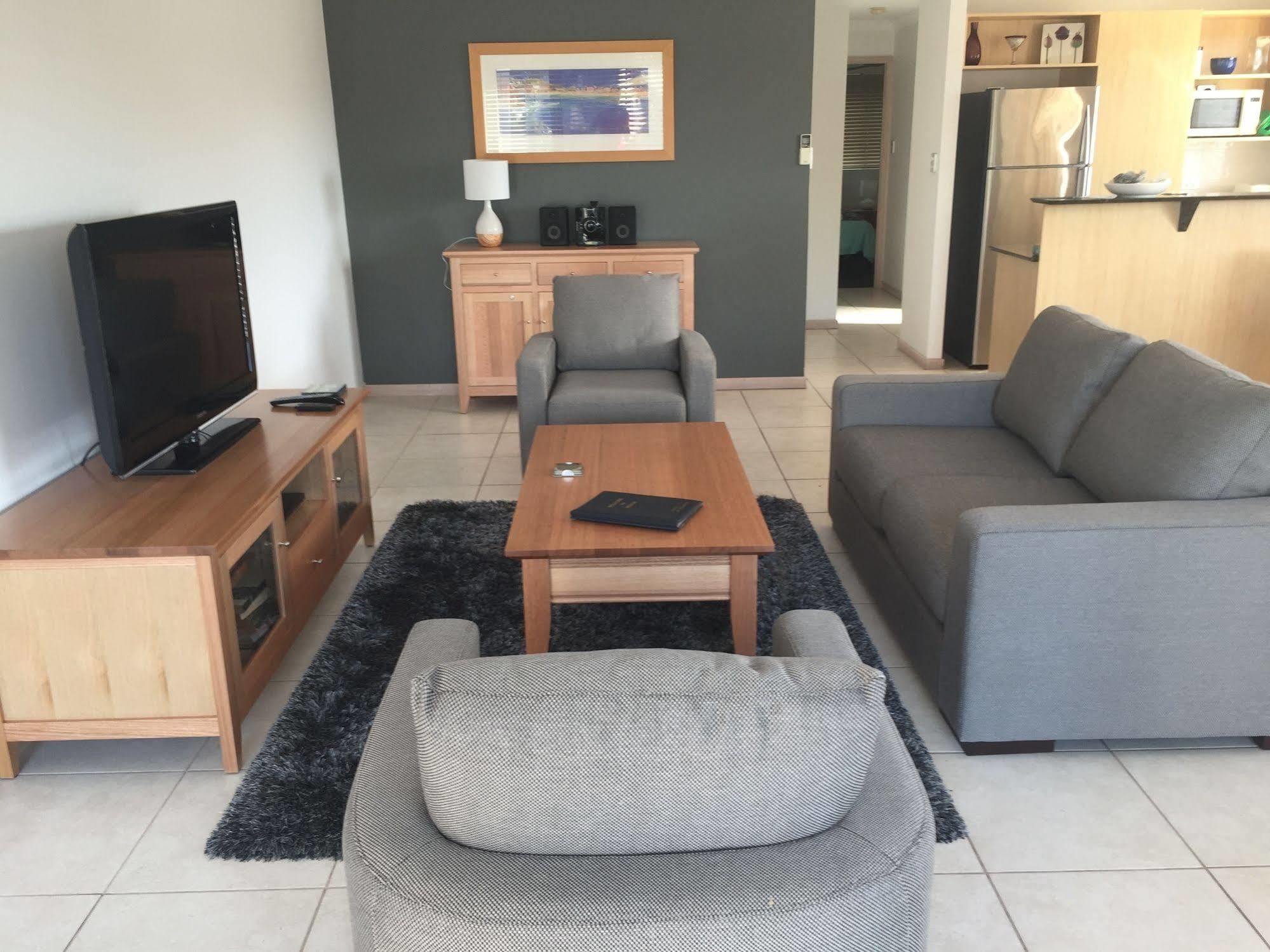 Apartment Cockleshell Sands Noosaville