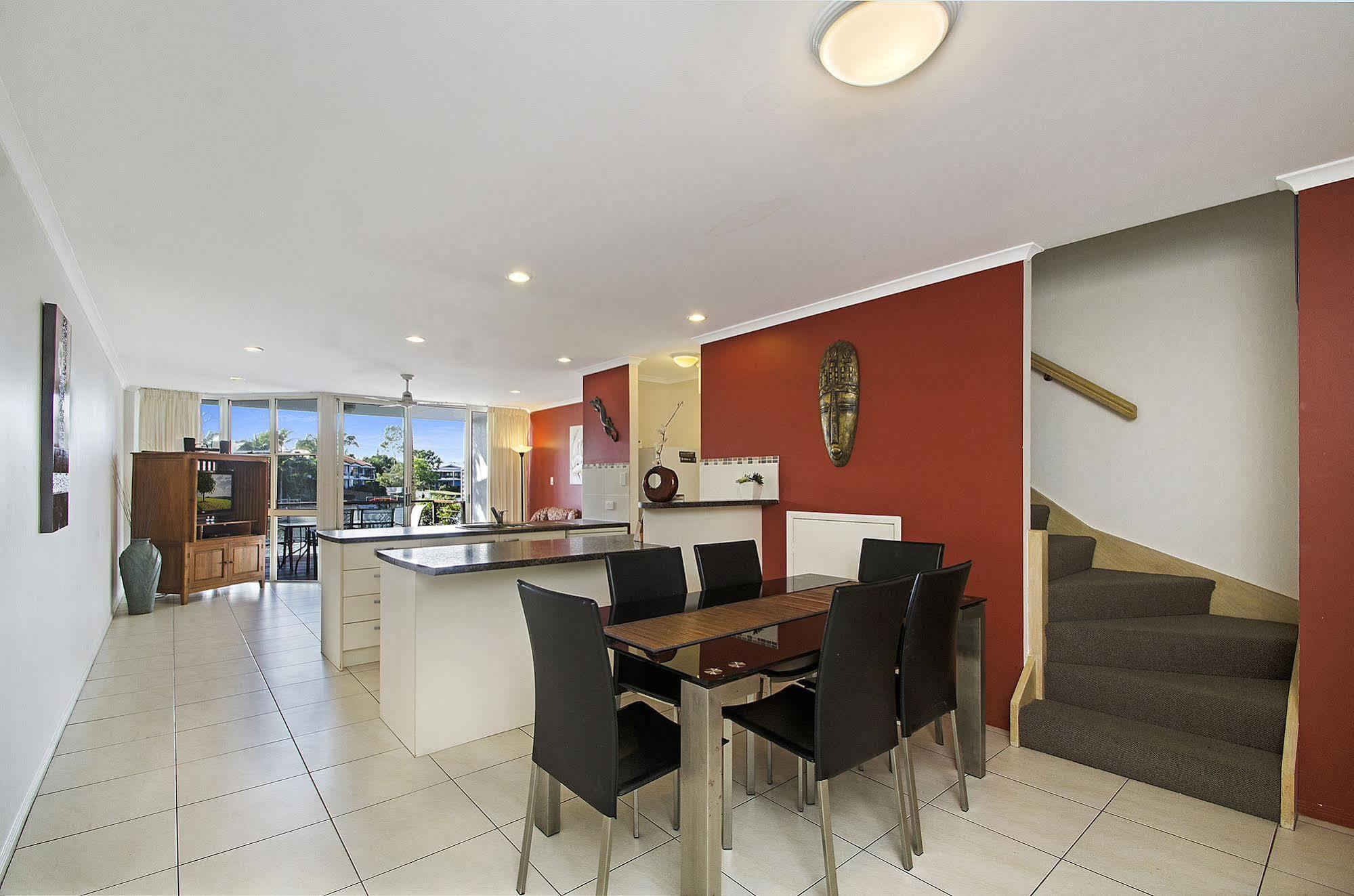 Portside Noosa Waters 4*