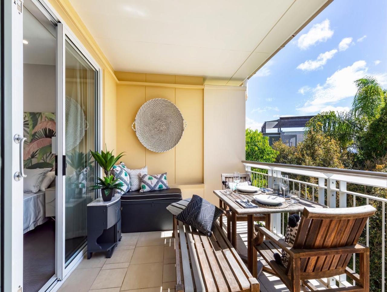 Sleek, Modern And Comfortable On Hastings Street