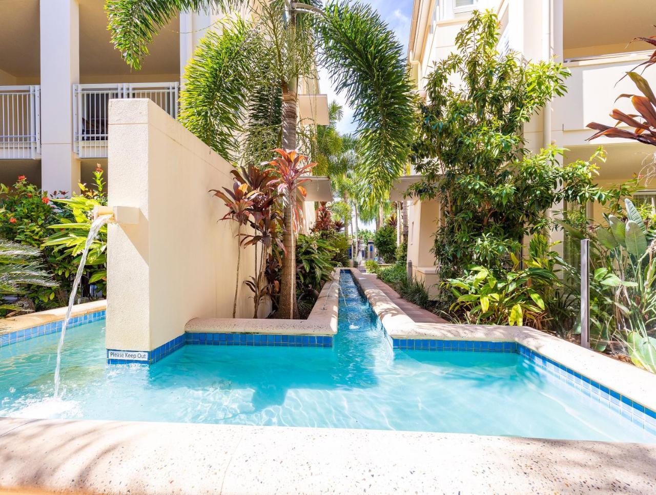 Sleek, Modern And Comfortable On Hastings Street *
