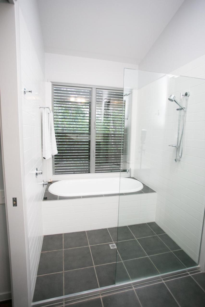 Villa The Sanctuary Noosa North Shore