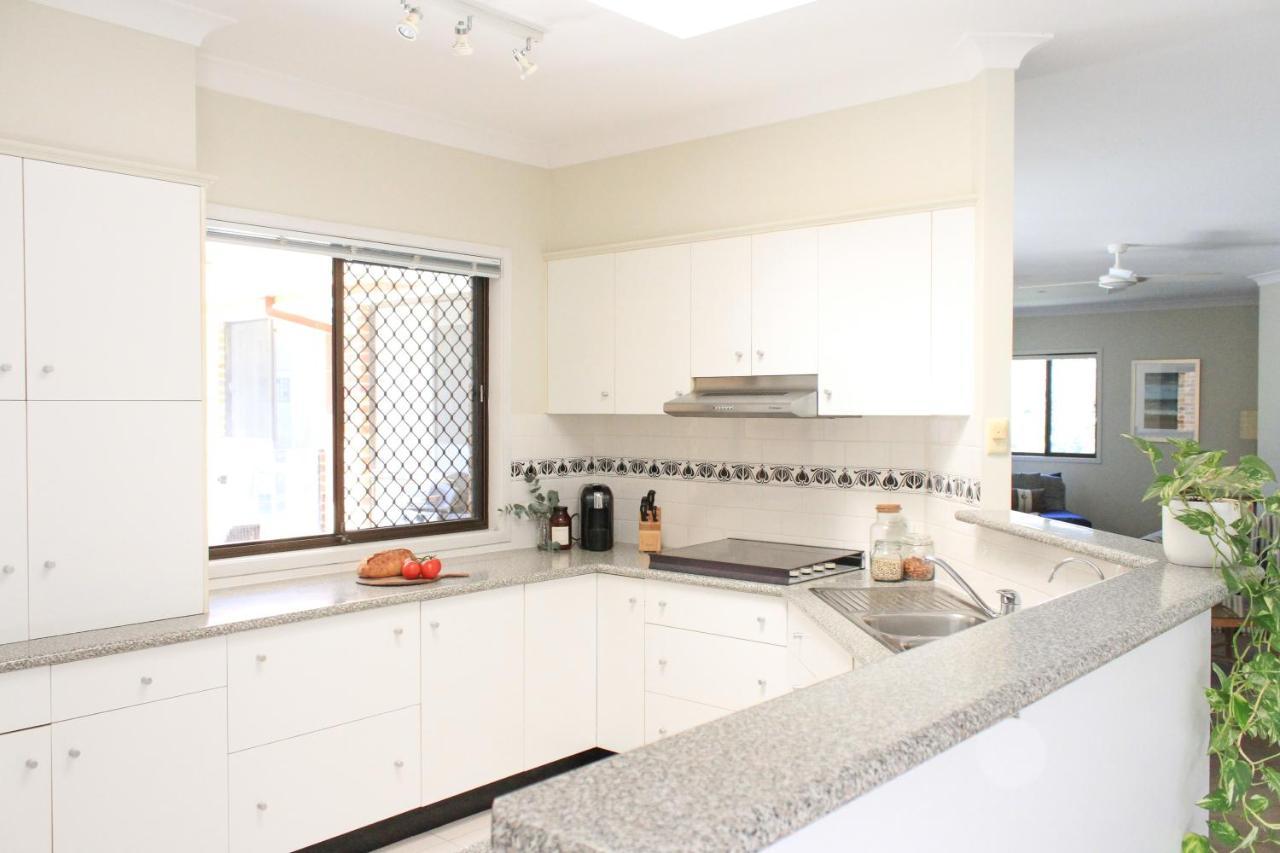 Away On Massinger Street Holiday home *