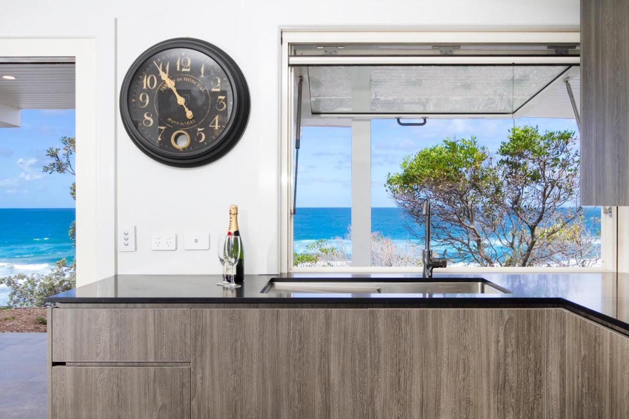 Ocean Panorama With Private Pool! Holiday home Noosa Heads