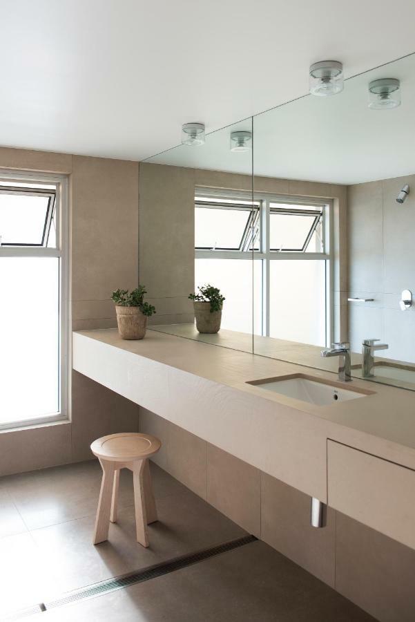 Holiday home Hastings Park: Luxury Penthouse, Private Pool & Views *