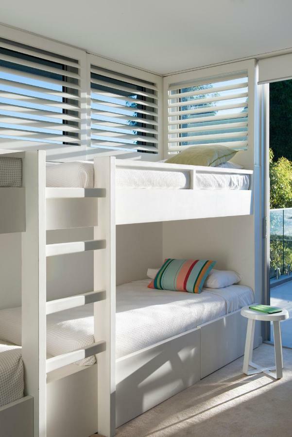 Hastings Park: Luxury Penthouse, Private Pool & Views Noosa Heads