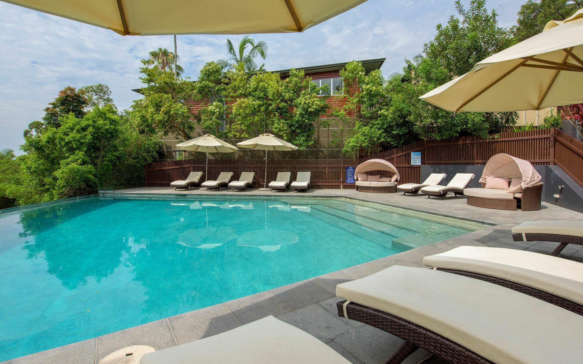 Noosa Residences Resort