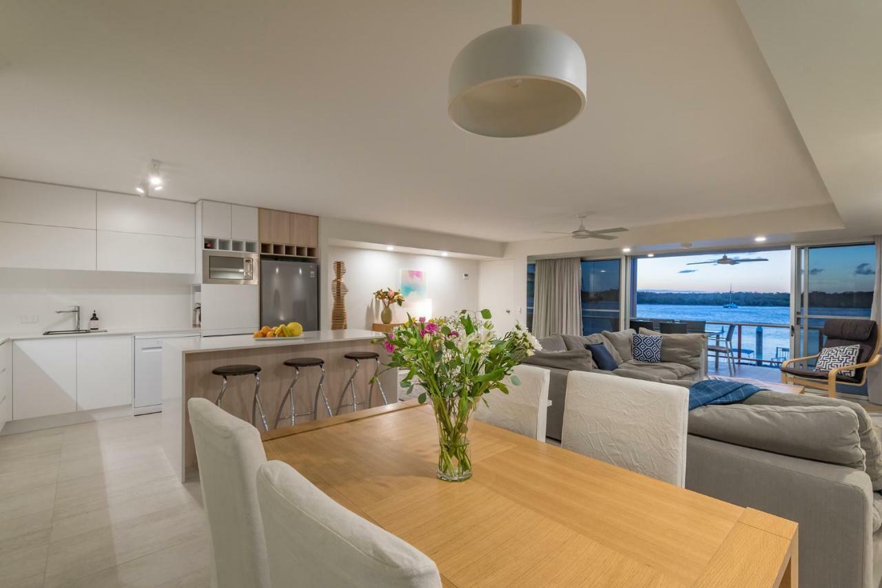 Anchorage - Riverfront Luxury On Gympie Terrace Noosaville