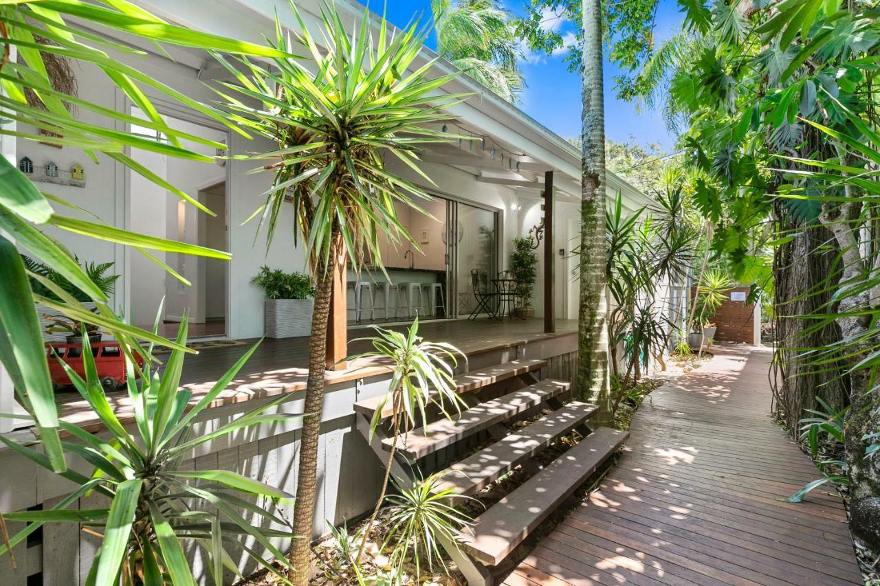Tranquil & Tropical, Sunshine Sunshine Beach
