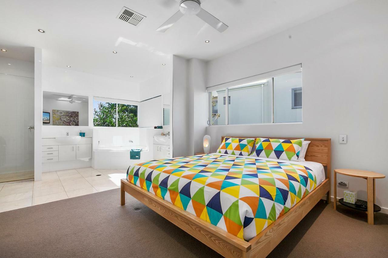 Apartment Perfect Getaway, Sunshine *