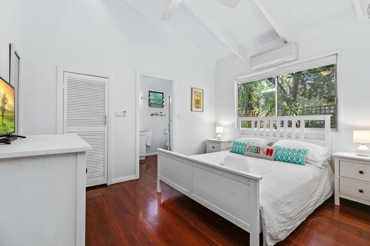 Tranquil & Tropical, Sunshine Sunshine Beach