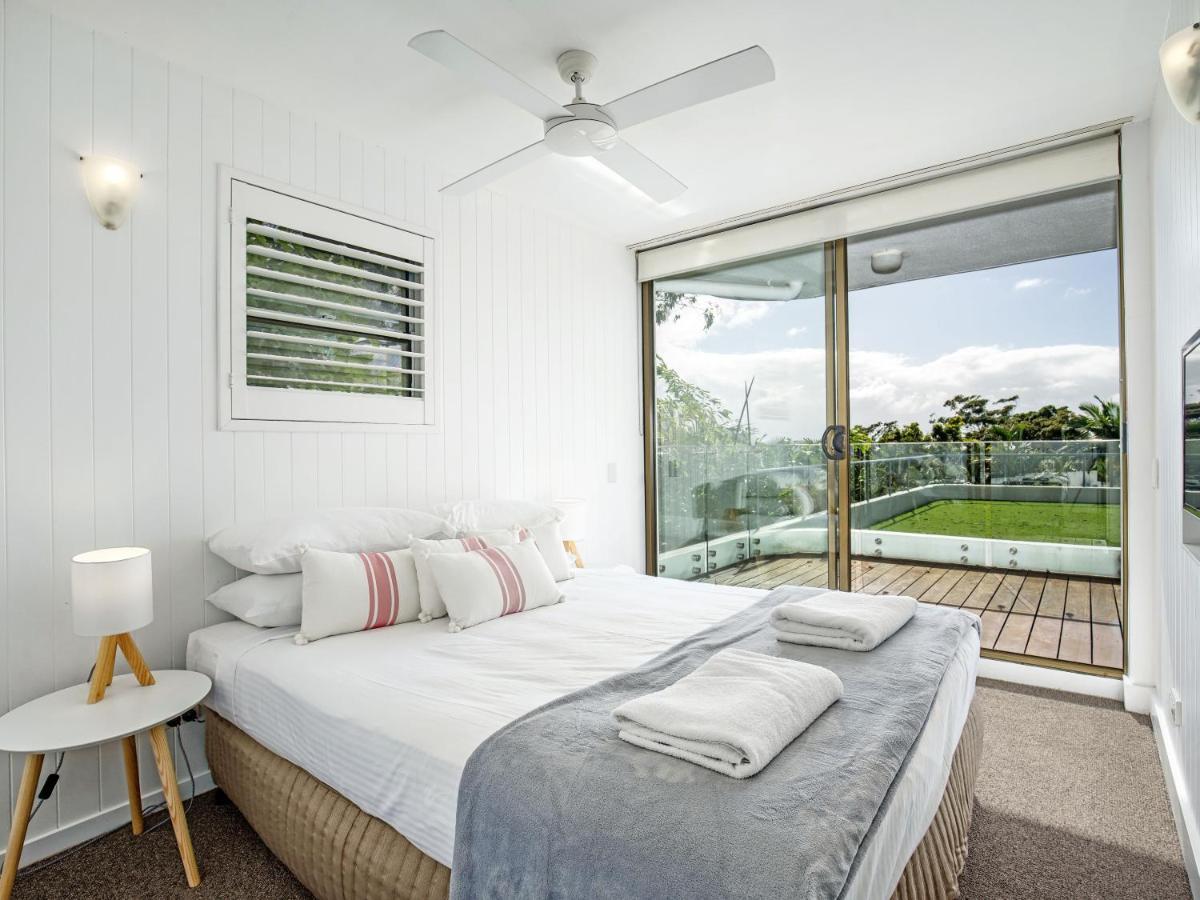 Luxury On The Hill, Noosa Heads