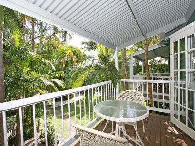 Coral Noosa Noosaville