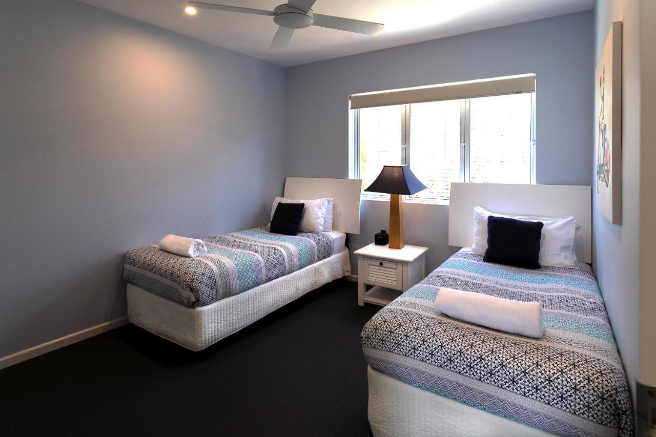 Aqua Promenade Beachfront Aparthotel 4*