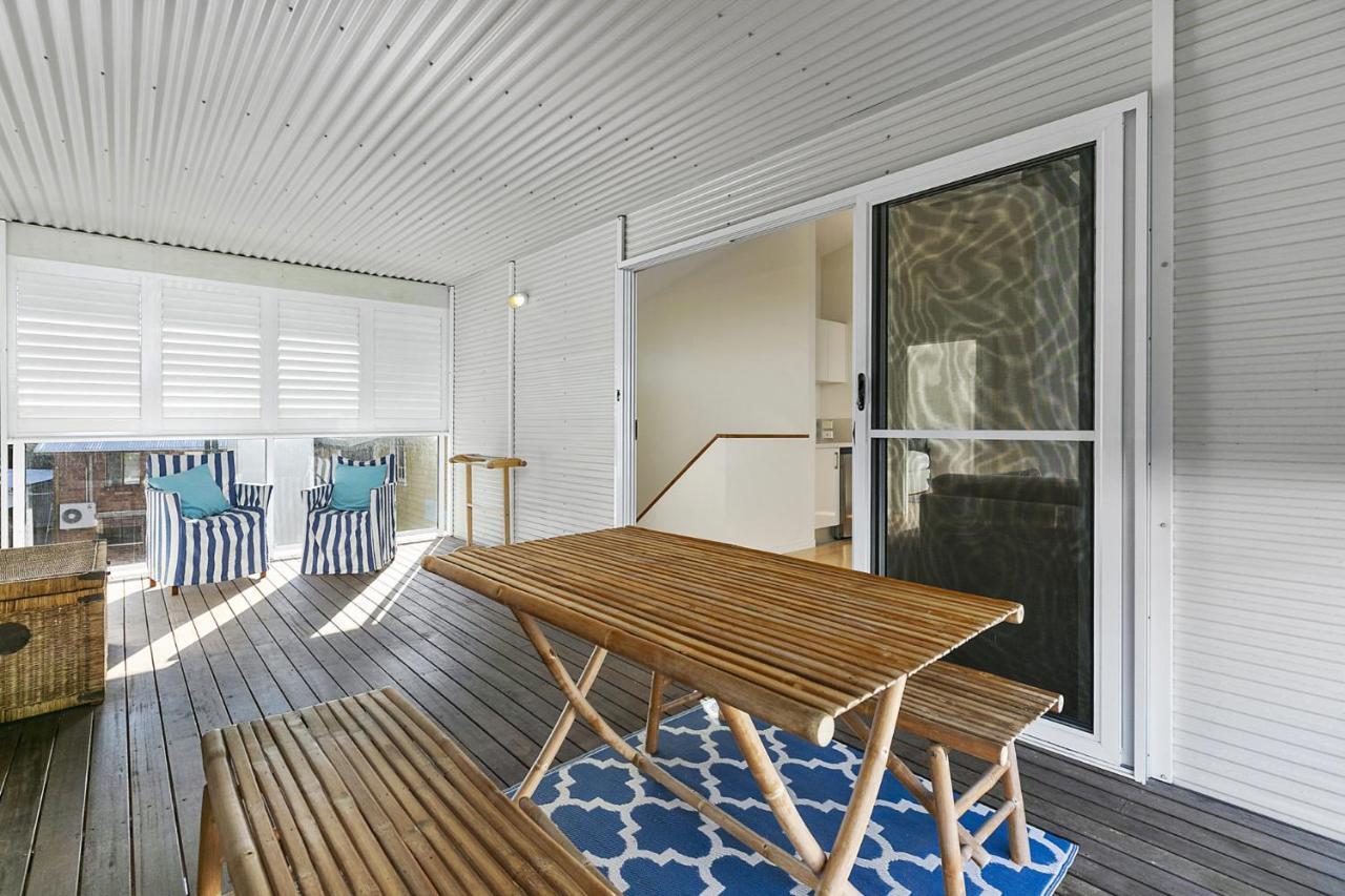 Stunning River House - 51 Hilton Esplanade