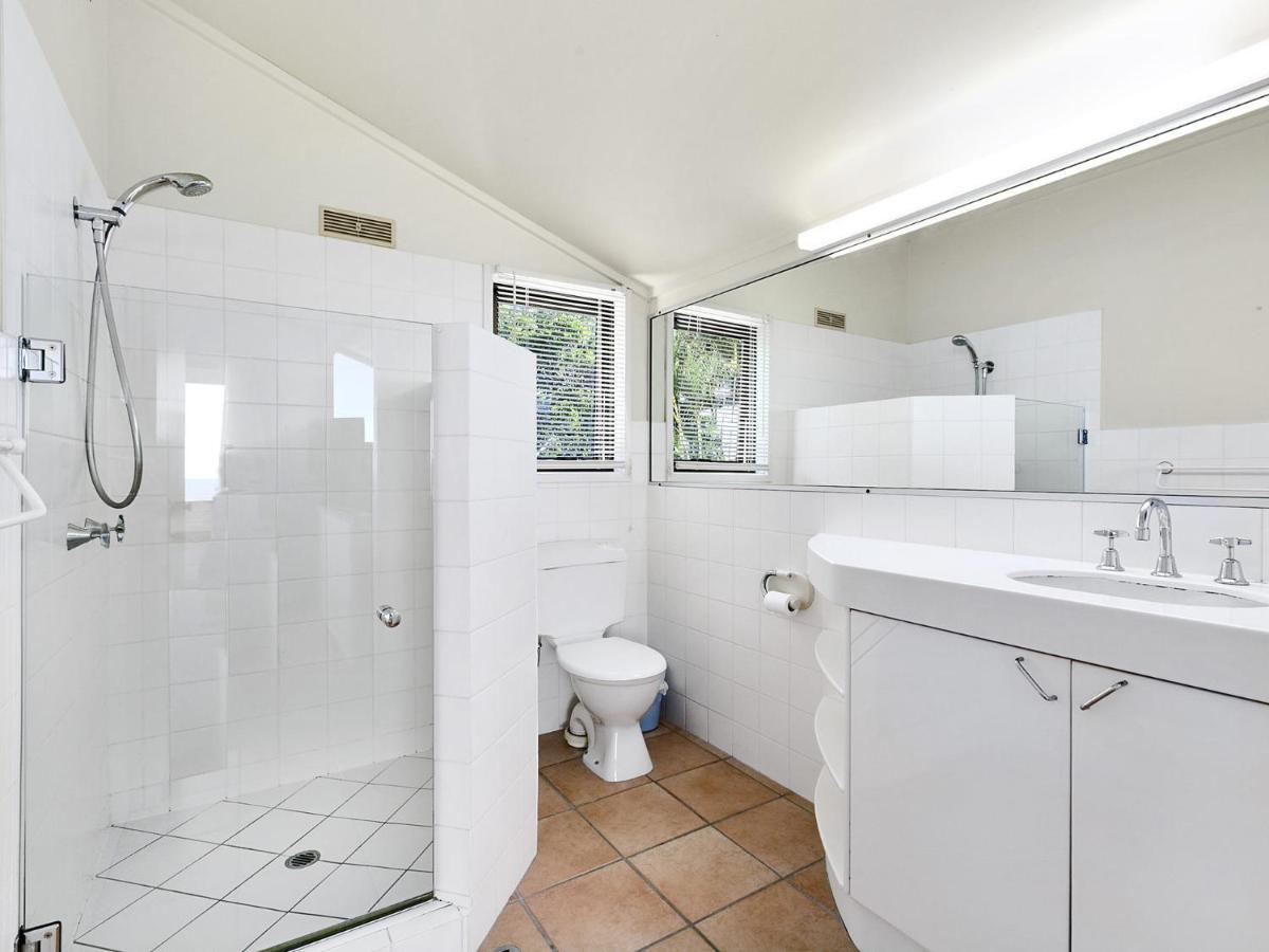 Holiday home Serenity And Pet Friendly 9 Seaview Terrace Qld 4567