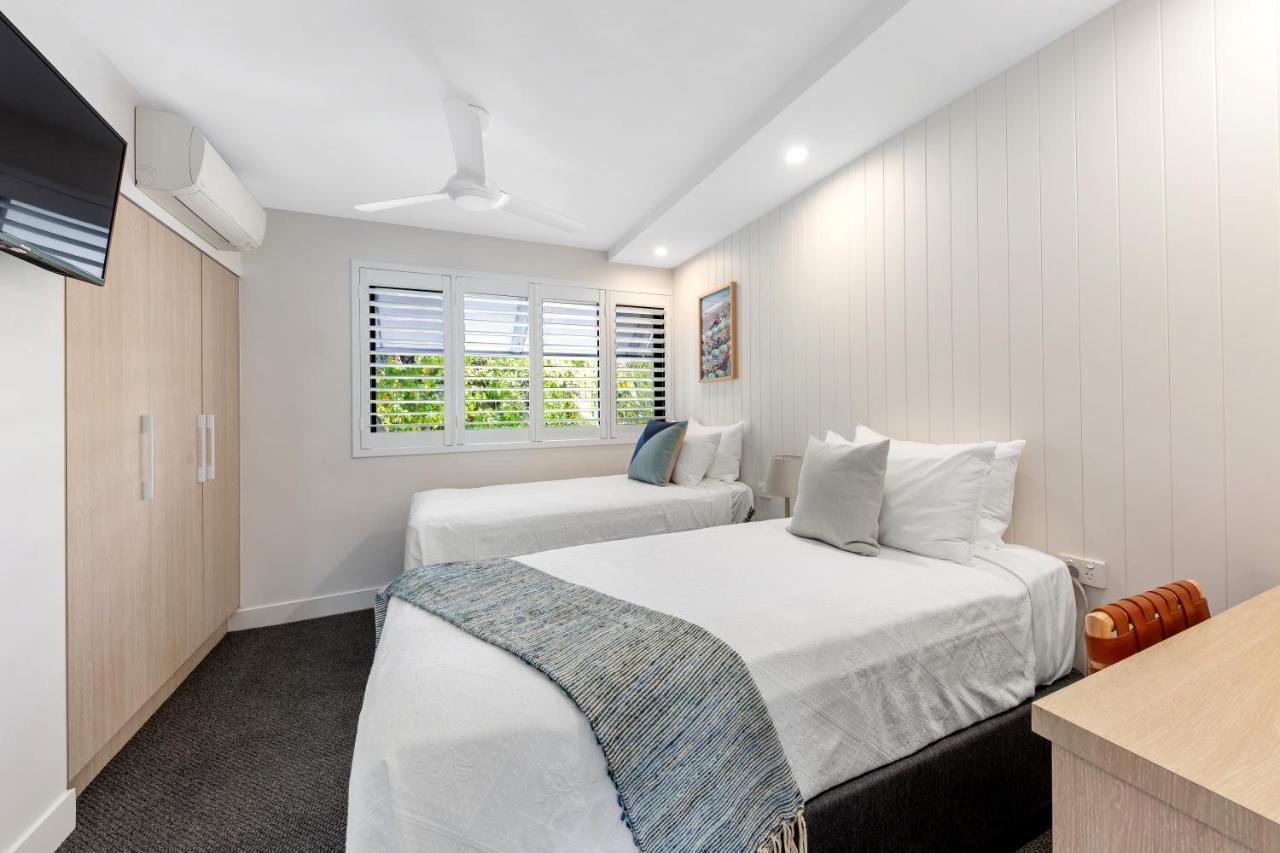 Apartment Modern Aqua Haven With Pool Pisces 5 Noosa Heads