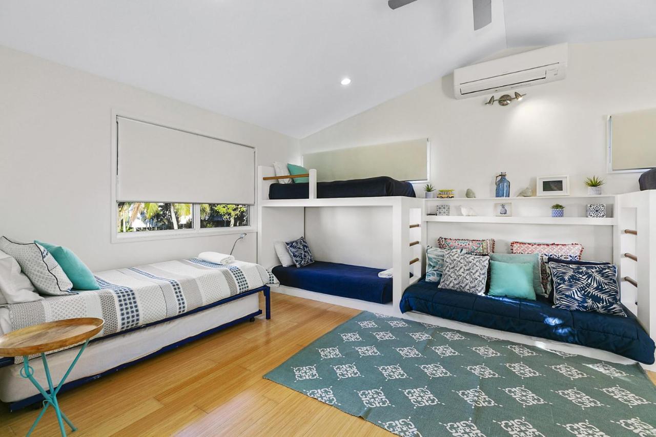 Stunning River House - 51 Hilton Esplanade Holiday home *