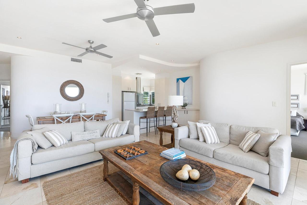 Relax In Stylish Comfort, Sunshine Apartment Sunshine Beach