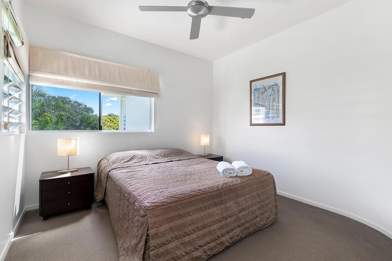 Relax In Stylish Comfort, Sunshine Apartment Sunshine Beach