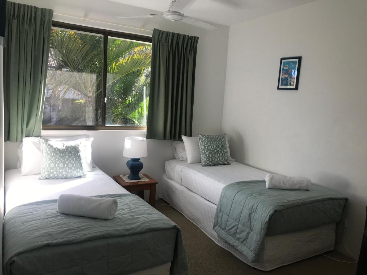 Peregian Court 4*