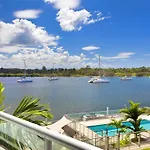 Noosa Shores Resort