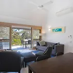 Headland Views 5 Alderly Terrace 42