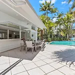 Secluded Oasis On The Water, Noosa Heads