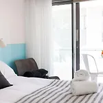 10 Hastings Street Motel