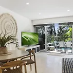 Little Cove Court - Apt 4