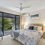 Relax And Unwind In 2 Bedroom Townhouse