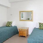 Noosa Quays Waterfront Accomodation