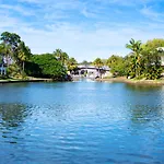 Sunseeker Noosa Waters